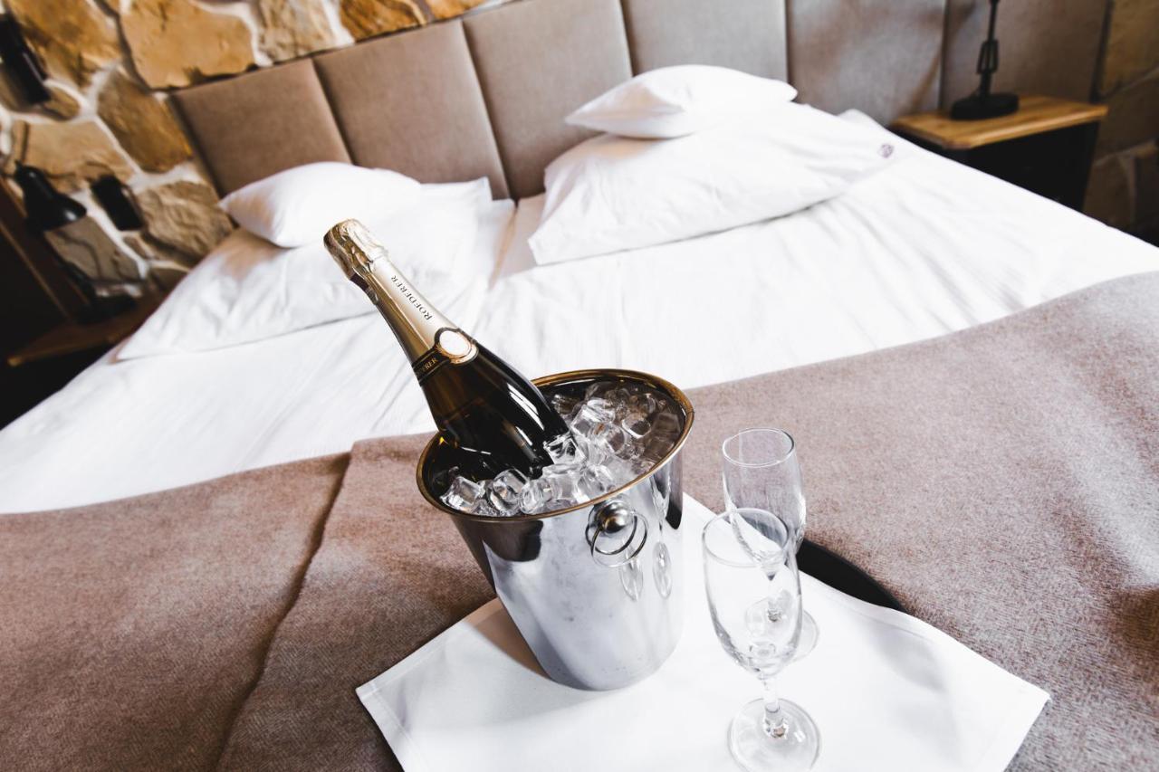 Dwór W Zabużu Hotel 4*